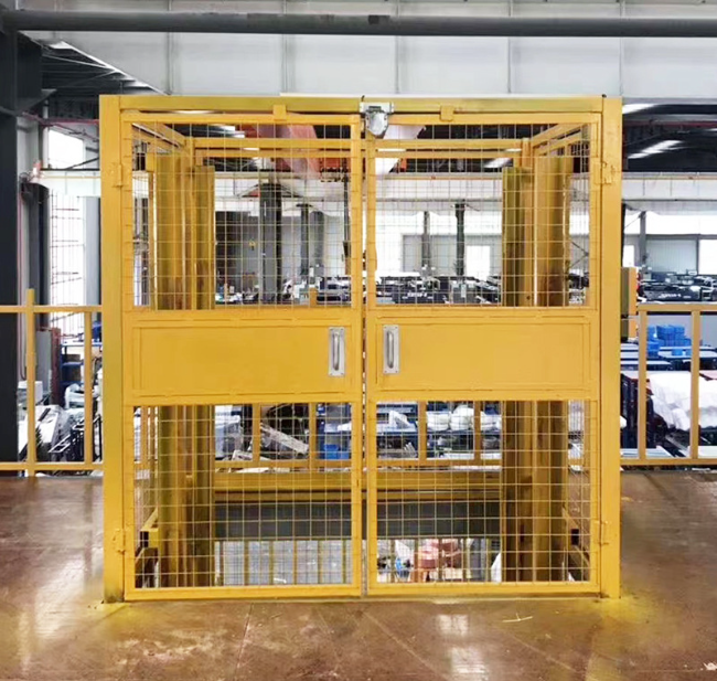 庐山智能导轨式升降机亮相