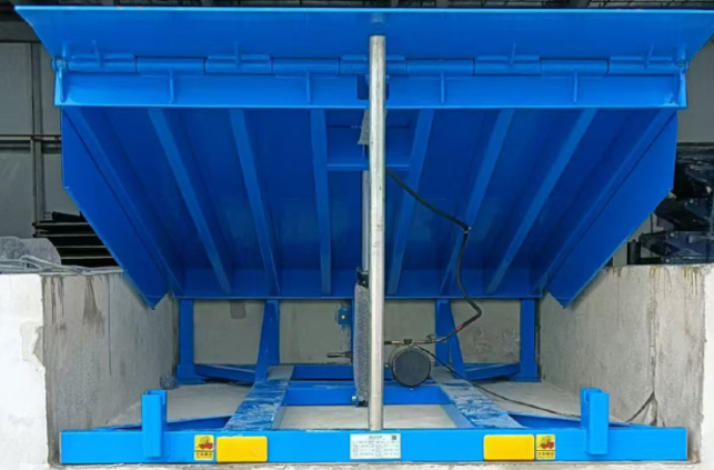 庐山固定式登车桥应用